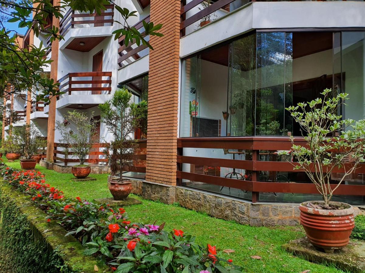 Lindo Apto No Centro Capivari - Condominio Privado Campos do Jordao Exterior photo